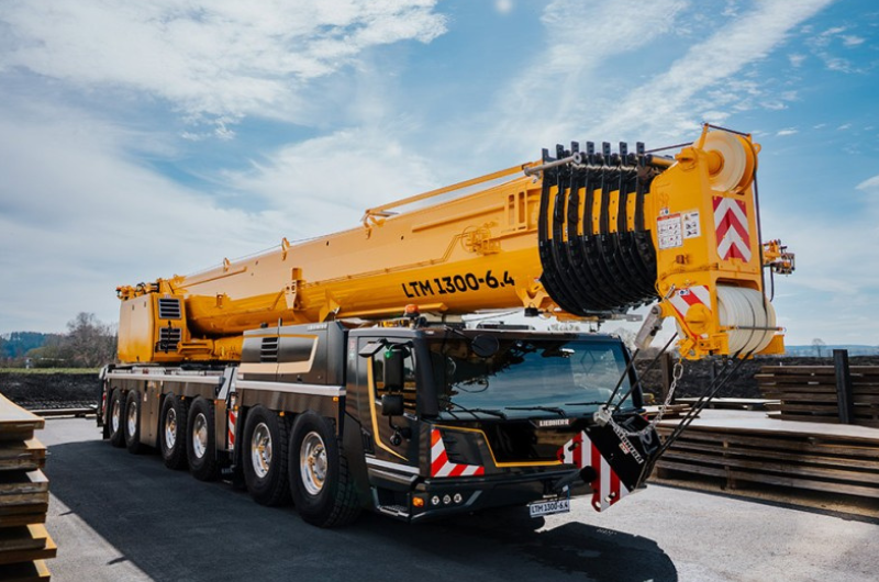 Mobiele telescoopkraan Liebherr LTM 1300-6.4 voor Haegens